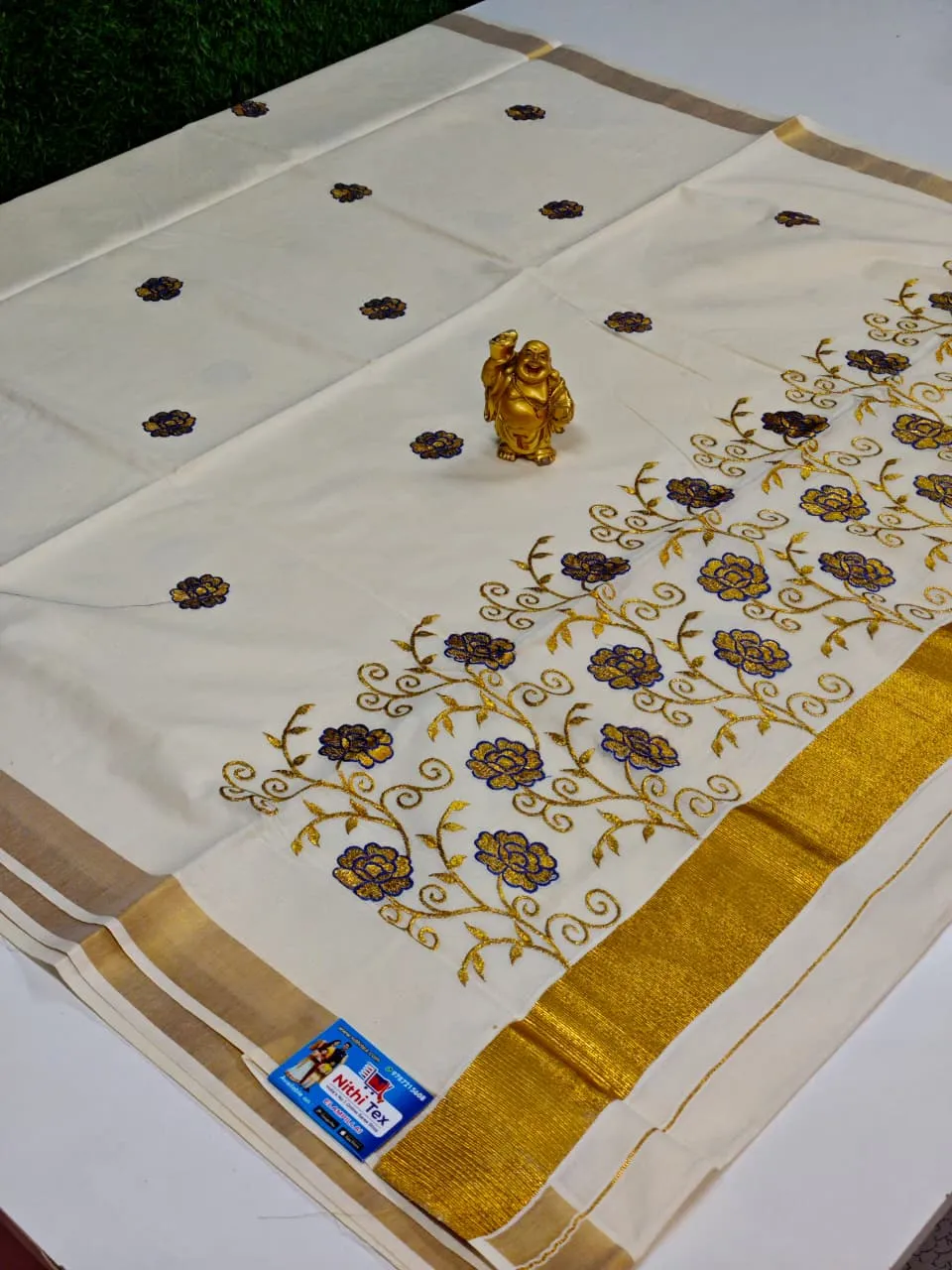 Temple Border Cotton Saree – Cream & Gold